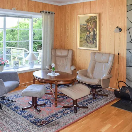 3 Bedroom Lovely In بيت للعطل *