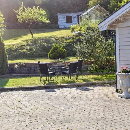 3 Bedroom Lovely In * Stathelle